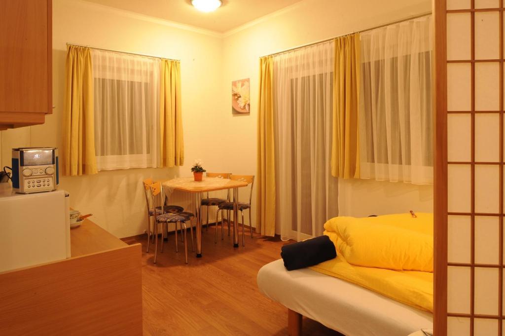Apart Handle Kappl  Room photo
